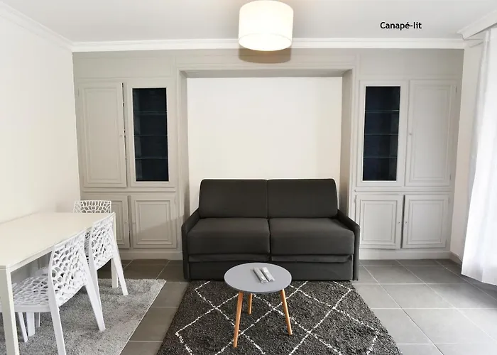 Confortable T2 Avec Parking Prive Au Centre De Brive